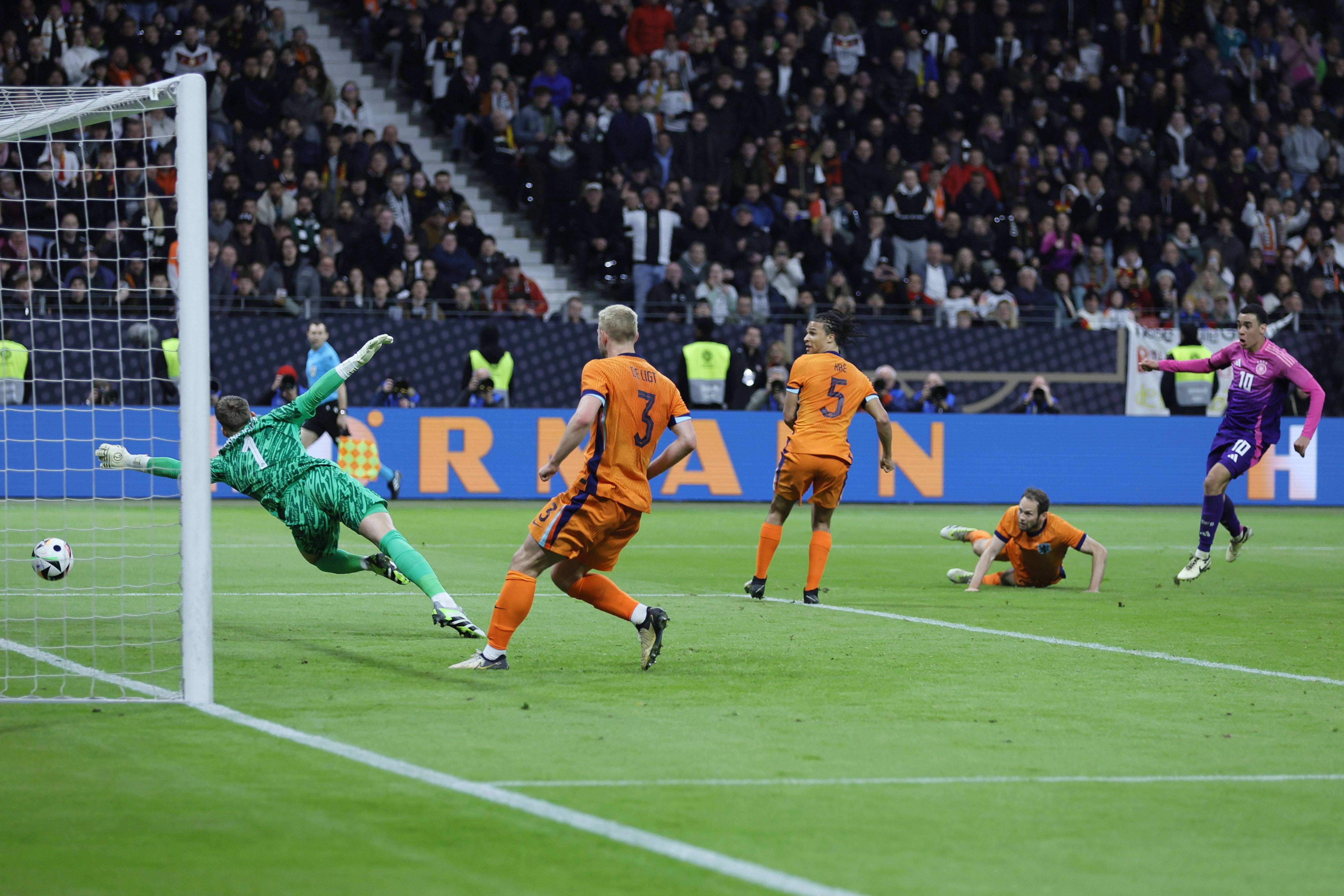 也是球员展 也是球员展