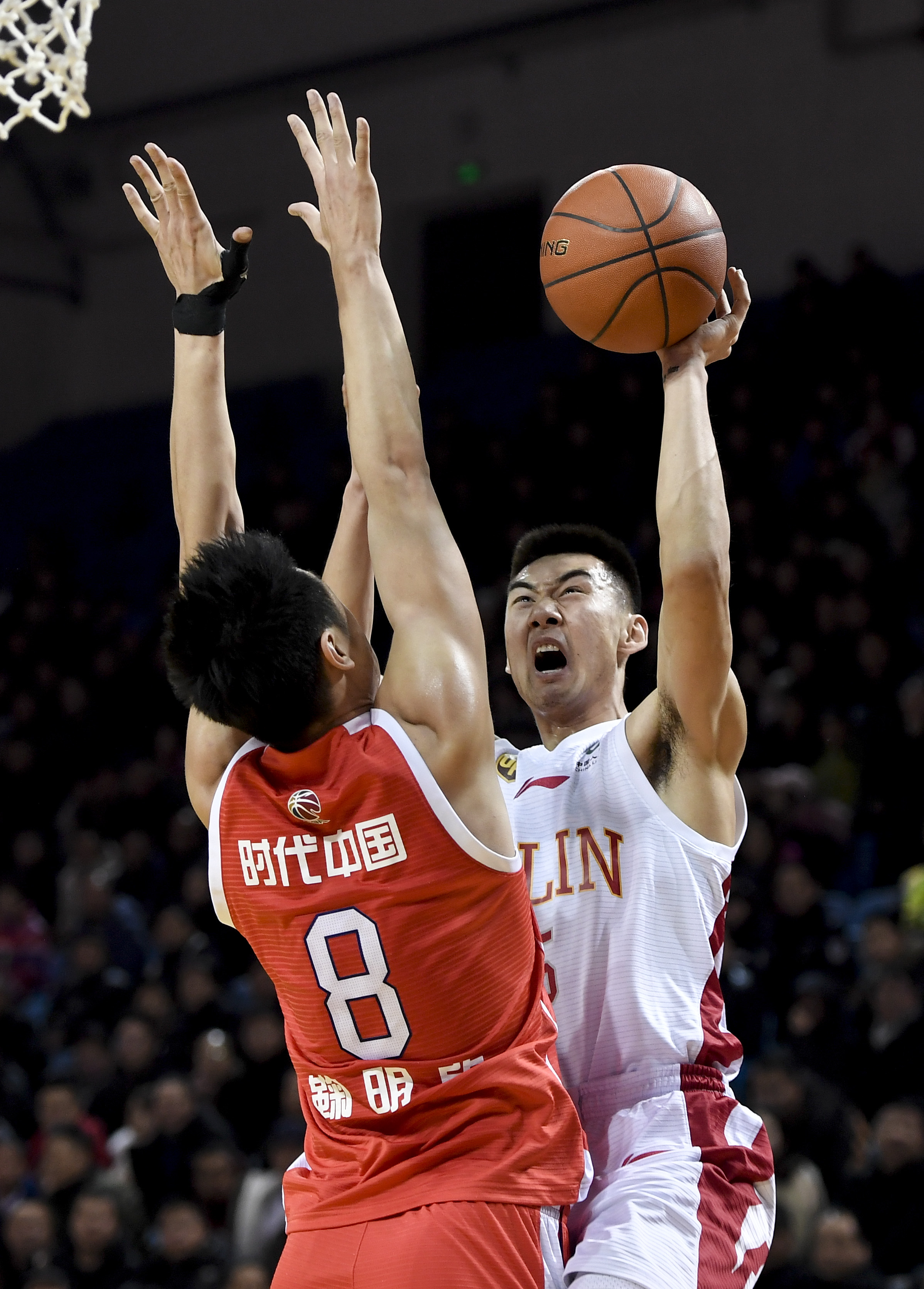 击败了众多 击败了众多