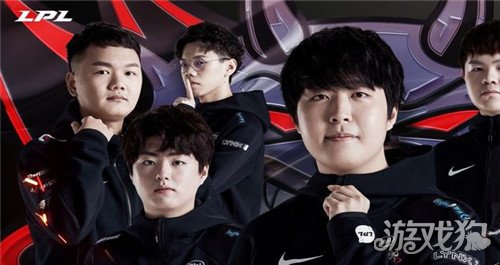 巩固俱乐部 巩固俱乐部