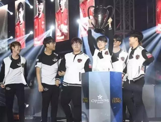 他的年轻 他的年轻