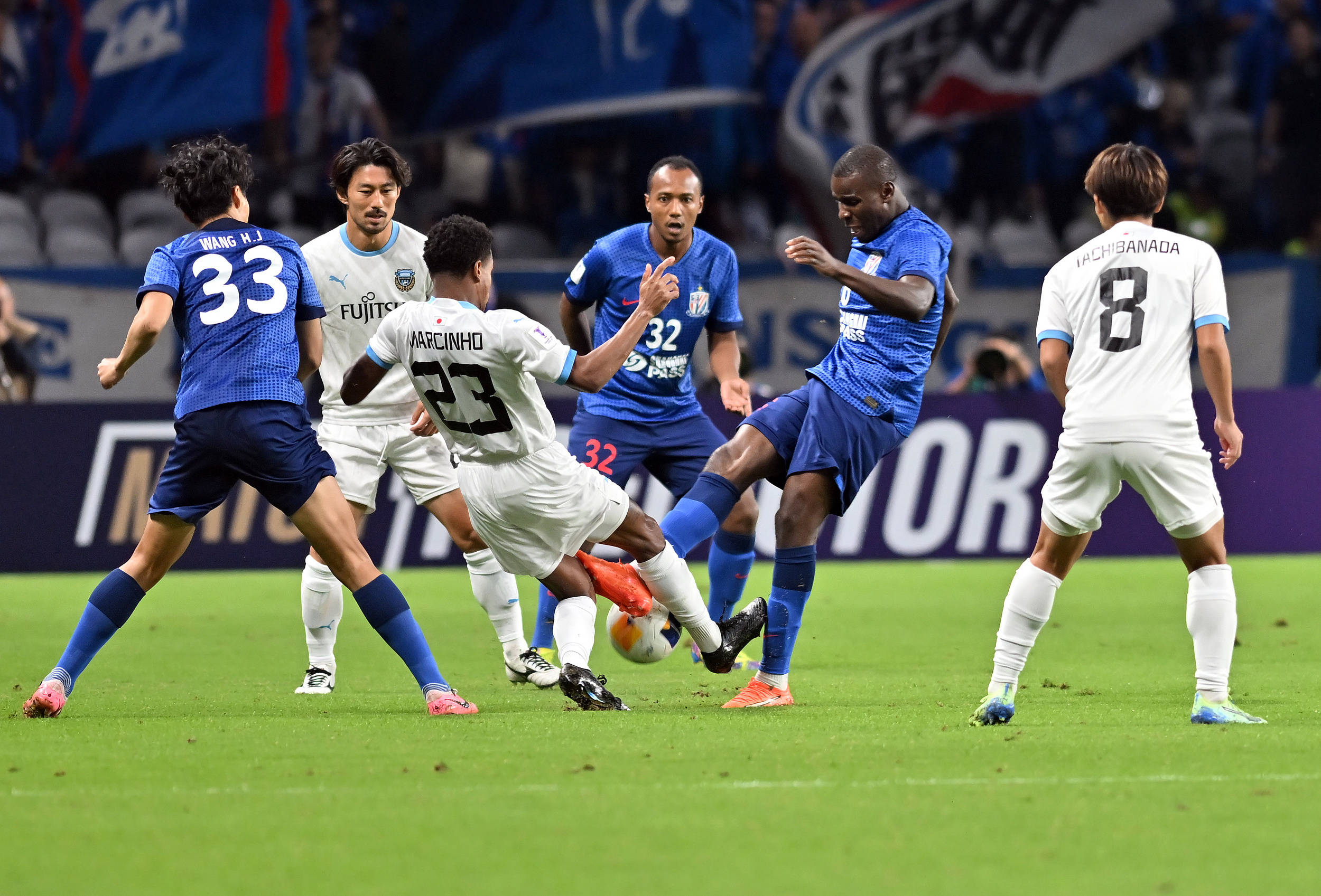 莱万不仅进 莱万不仅进